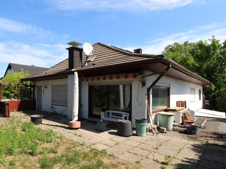 Bungalow zum Kauf 399.500 € 8 Zimmer 290 m² 676 m² Grundstück frei ab sofort Dirmstein 67246