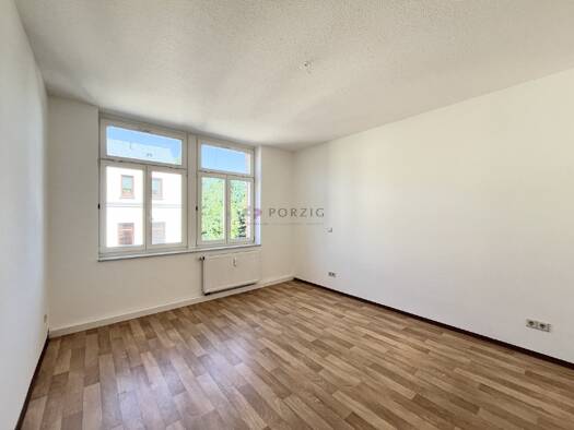 Wohnung zur Miete 333 € 2 Zimmer 66,3 m² 3. Geschoss Südstraße 8b Limbach-Oberfrohna 09212
