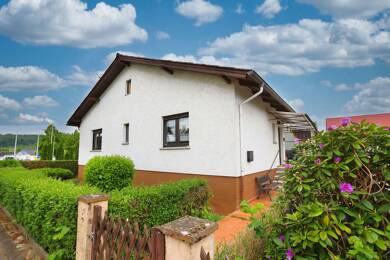 Haus zum Kauf 429.000 € 3,5 Zimmer 110 m² 825 m² Grundstück Auf der Biehm 1 Düdelsheim Büdingen 63654