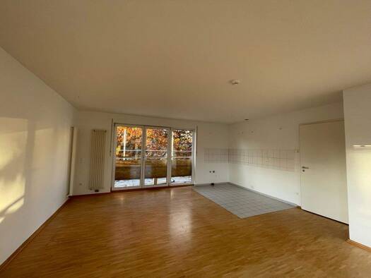 Wohnung zur Miete 1.207 € 3 Zimmer 114 m² 3. Geschoss frei ab sofort Friedrich-Bauer-Str. 30 Erlangen-Süd Erlangen 91058