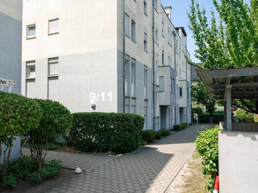 Wohnung zum Kauf 249.900 € 2,5 Zimmer 66,8 m² EG Stadtmitte Neu-Ulm 89231