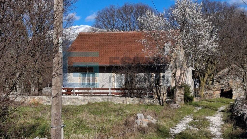 Haus zum Kauf 120.000 € 2 Zimmer 90 m² Knin