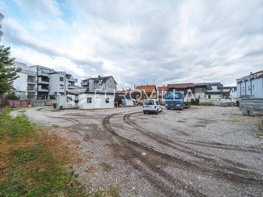 Land-/Forstwirtschaft zur Miete 2.200 € Lazinska Ljubljanica