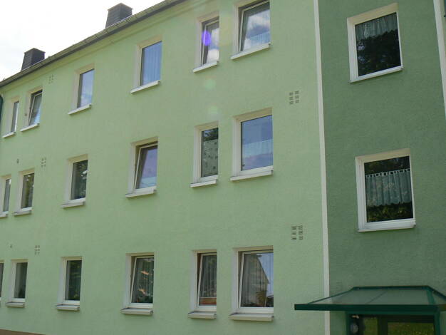 Wohnung zum Kauf 47.000 € 3 Zimmer 60,5 m² frei ab sofort Frankstraße 23 c Beierfeld Grünhain-Beierfeld 08344