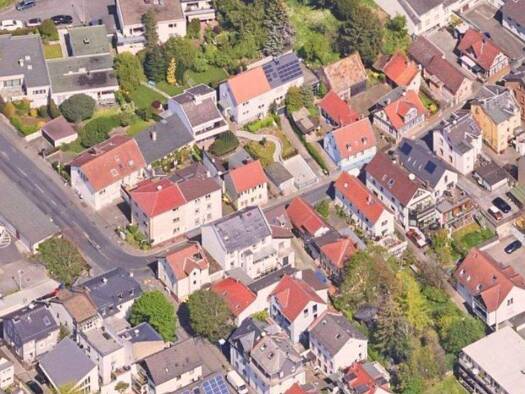 Mehrfamilienhaus zum Kauf als Kapitalanlage geeignet 695.000 € 15 Zimmer 318 m² 377 m² Grundstück Seckbach Frankfurt am Main 60388