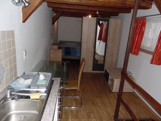 Studio zur Miete 320 € 1 Zimmer 27 m² Geschoss 2/3 frei ab 01.01.2026 Weilimdorf Stuttgart 70499