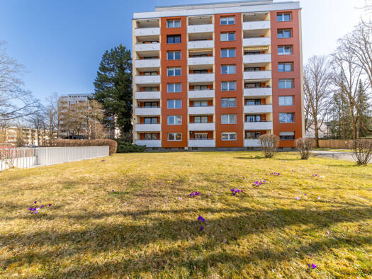 Wohnung zum Kauf 395.000 € 2,5 Zimmer 67 m² EG Unterhaching 82008