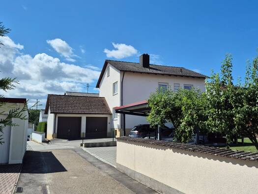 Einfamilienhaus zum Kauf 268.000 € 1 Zimmer 136 m² 698 m² Grundstück frei ab sofort Gluckstraße 9 Reichertshofen 85084