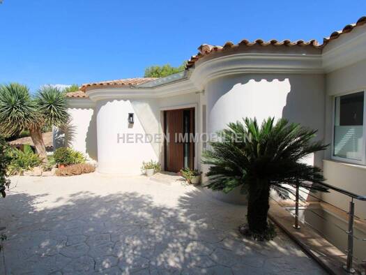 Chalet zum Kauf 3.950.000 € 4 Zimmer 352 m² 838 m² Grundstück Calvià 07180