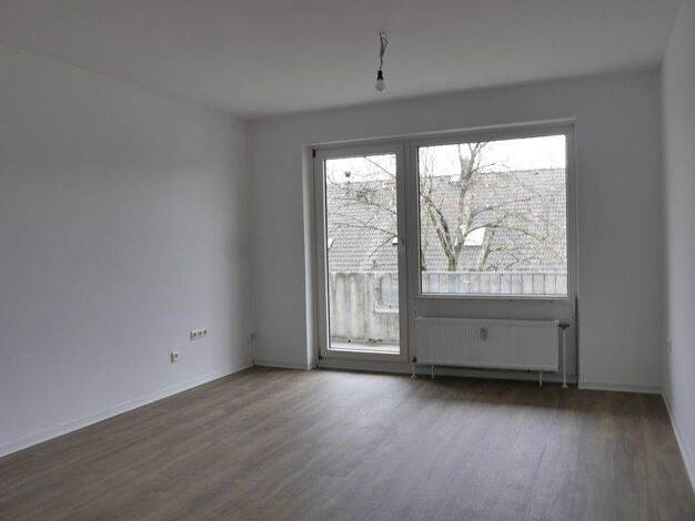 Wohnung zur Miete 818 € 3 Zimmer 74,4 m² 2. Geschoss frei ab 22.01.2026 Vogelsbergstraße 7 Obertshausen 63179