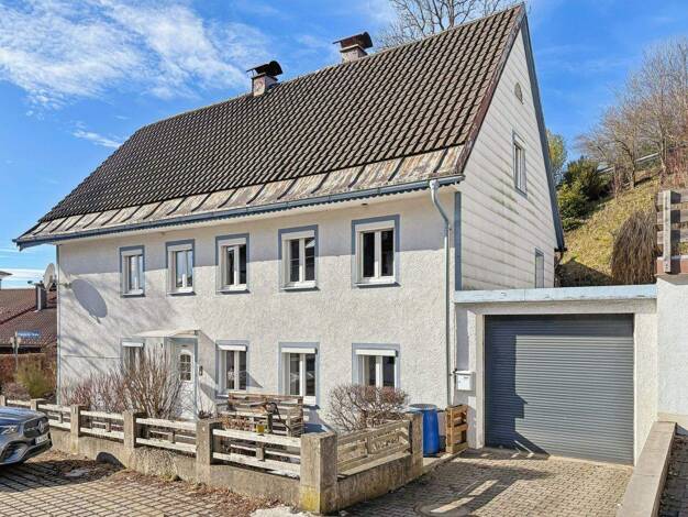 Einfamilienhaus zum Kauf 585.000 € 8 Zimmer 202 m² 504 m² Grundstück Traunstein 83278