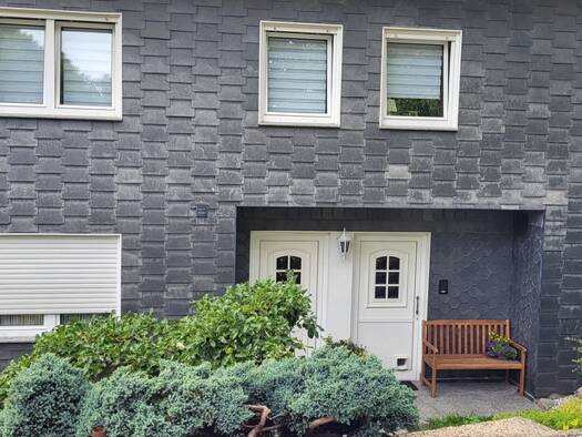 Laden zur Miete 980 € 140 m² Verkaufsfläche Süd Remscheid 42859