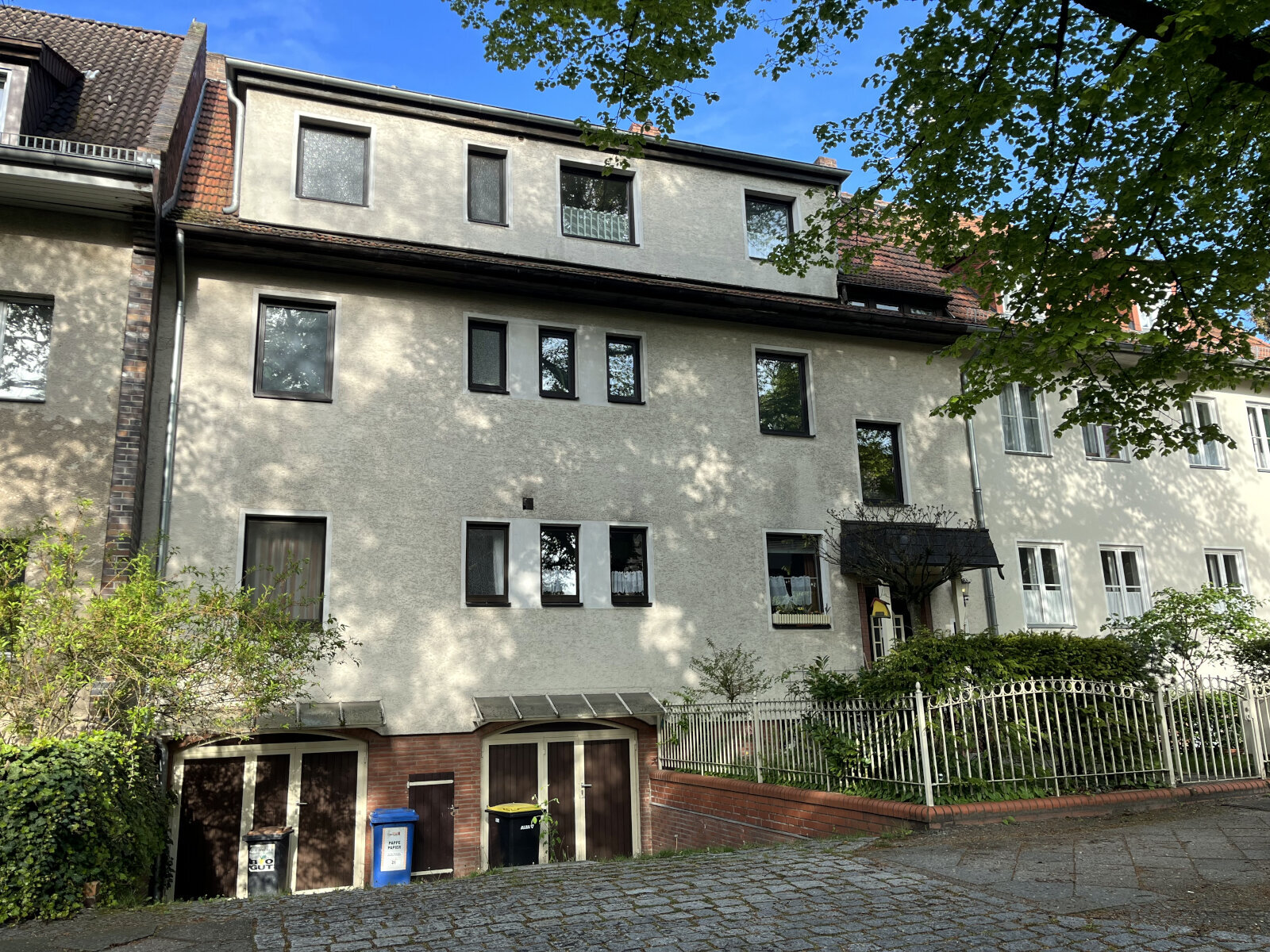 Stadthaus zum Kauf 799.000 € 9 Zimmer 250,3 m²<br/>Wohnfläche 400 m²<br/>Grundstück Schmargendorf Berlin 14193