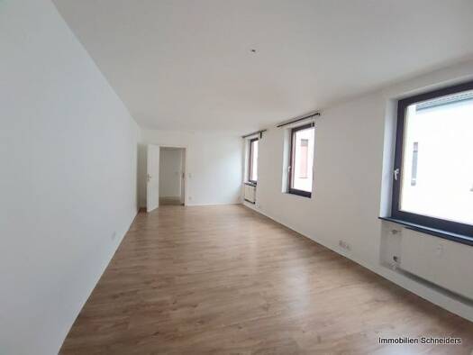 Wohnung zur Miete 810 € 3 Zimmer 110 m² 1. Geschoss frei ab sofort Martinstr. 20 Dießem/Lehmheide Krefeld 47805