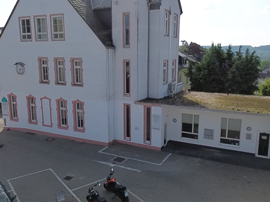 Büro-/Praxisfläche zur Miete provisionsfrei 800 € 4 Zimmer Hermeskeil Hermeskeil 54411
