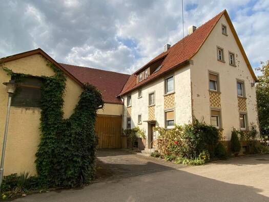 Haus zum Kauf 159.000 € 8 Zimmer 200 m² 470 m² Grundstück Laudenbach Weikersheim 97990