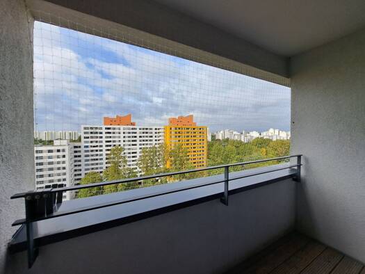 Studio zur Miete 306 € 1 Zimmer 32,4 m² 12. Geschoss frei ab 16.06.2026 Senftenberger Ring 12 Märkisches Viertel Berlin 13439