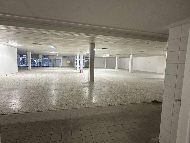 Ladenfläche zur Miete provisionsfrei 5.600 € 758 m² Verkaufsfläche MierendorffWeg 19 Horst Essen 45279
