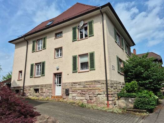 Mehrfamilienhaus zum Kauf 475.000 € 10 Zimmer 215 m² 875 m² Grundstück Gaggenau 76571