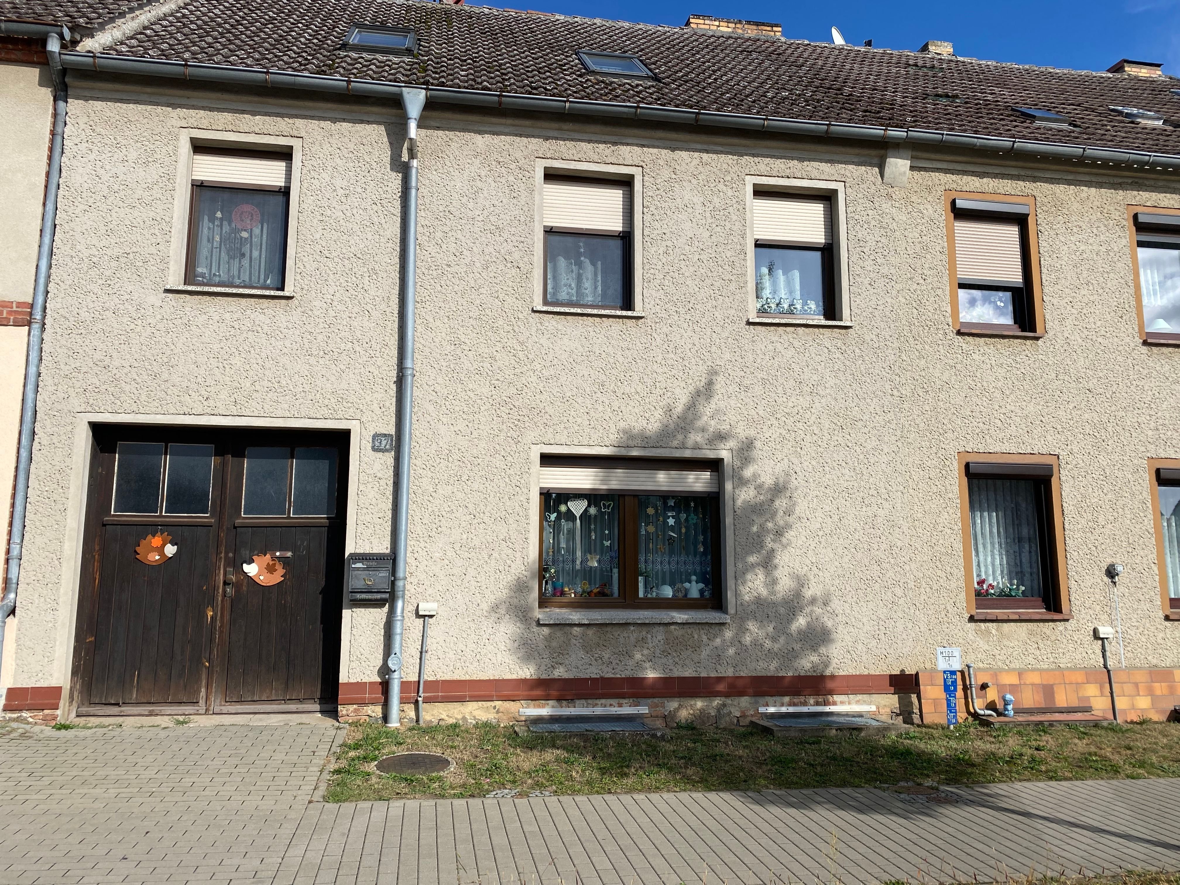 Einfamilienhaus zum Kauf 140.000 € 7 Zimmer 122 m²<br/>Wohnfläche 491 m²<br/>Grundstück Kastanienallee 37 Gartz (Oder) Gartz (Oder) 16307