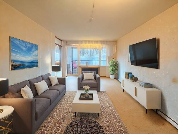 Wohnung zum Kauf 280.000 € 4 Zimmer 81 m² 11. Geschoss Leonberg 71229