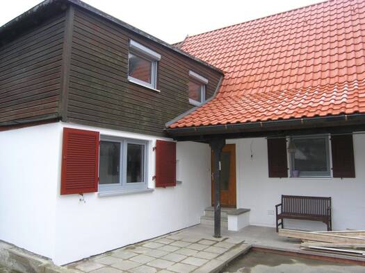 Reihenmittelhaus zur Miete 890 € 2,5 Zimmer 98 m² 241 m² Grundstück Rehfeldstraße 6 Lauf 91207