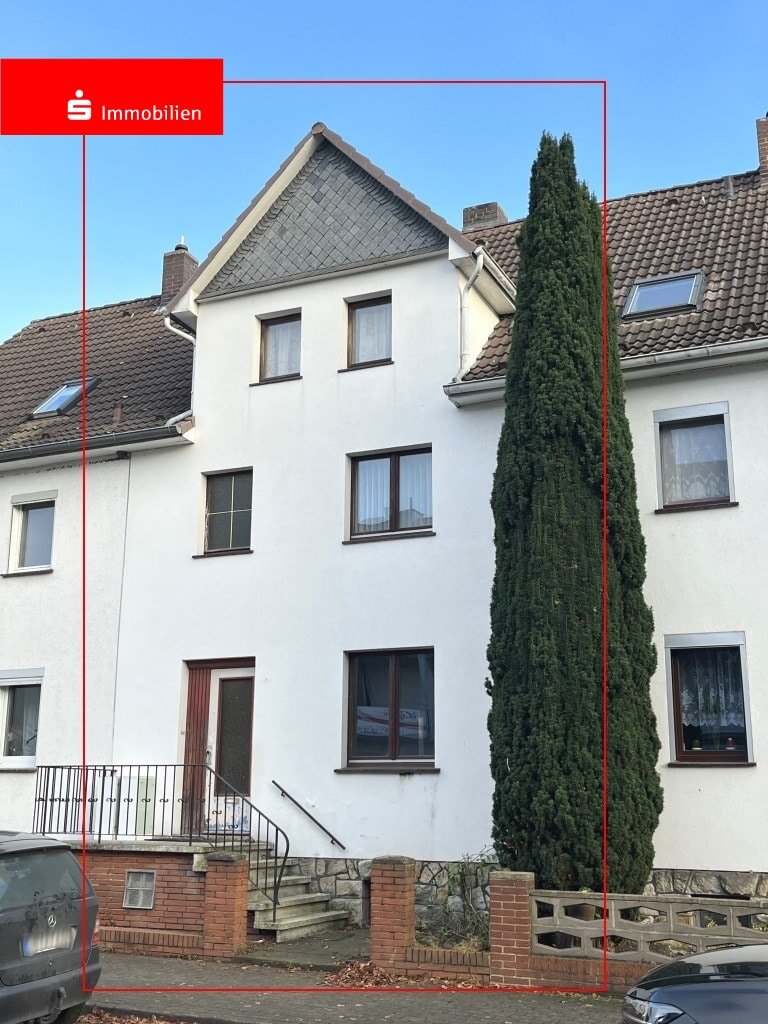 Reihenmittelhaus zum Kauf 120.000 € 6 Zimmer 139 m²<br/>Wohnfläche 179 m²<br/>Grundstück Gudensberg Gudensberg 34281