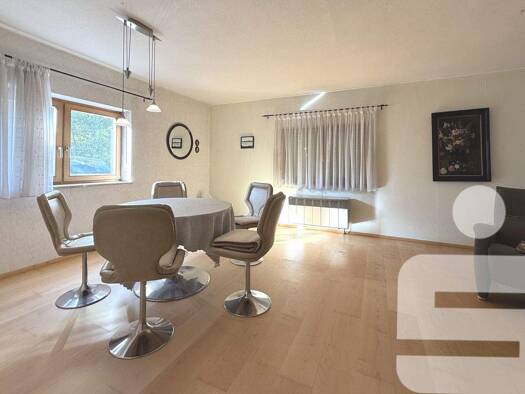 Wohnung zum Kauf 100.000 € 5 Zimmer 130 m² frei ab sofort Aschau 84544