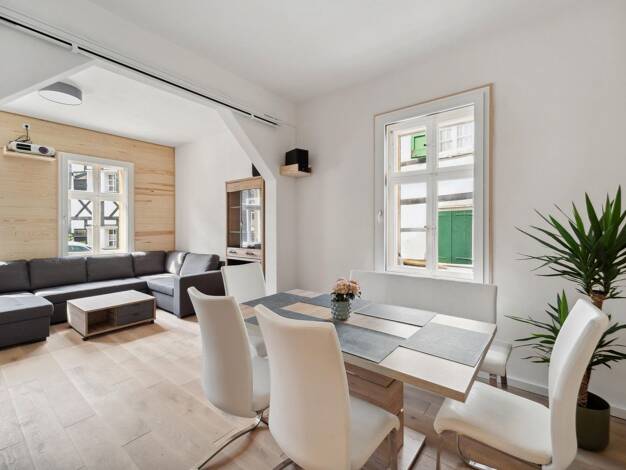 Einfamilienhaus zur Miete 3.485 € 9 Zimmer 152 m² 600 m² Grundstück Mittelstr. 1 Leichlingen Leichlingen 42799