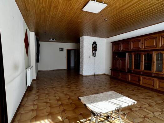 Einfamilienhaus zum Kauf 299.000 € 5 Zimmer 135 m² 1.350 m² Grundstück frei ab sofort Üttfeld 54619