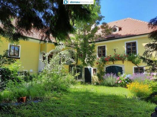 Haus zum Kauf 250 m² 5.636 m² Grundstück Schönberg am Kamp 3562