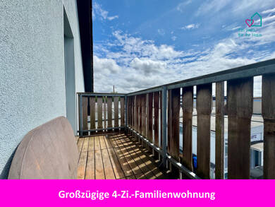 Wohnung zur Miete 650 € 4 Zimmer 91,2 m² Dachgeschoss Bergl Schweinfurt 97424