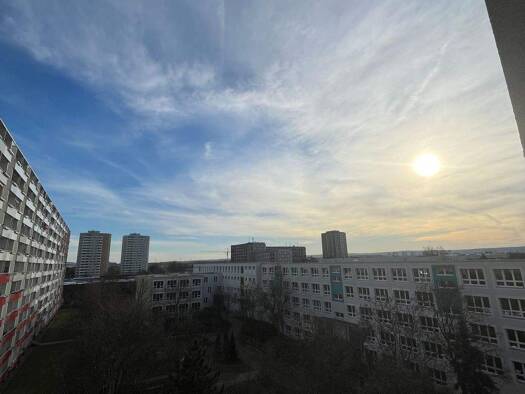 Wohnung zur Miete 390 € 3 Zimmer 57 m² 5. Geschoss Julius-Leber-Ring 1 Roter Berg Erfurt 99087