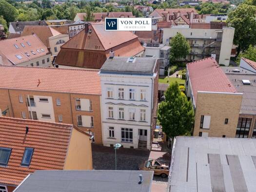 Mehrfamilienhaus zum Kauf 349.000 € 9 Zimmer 280,3 m² 212 m² Grundstück Güstrow 18273