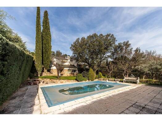 Villa zum Kauf 690.000 € 5 Zimmer 208 m² 1.392 m² Grundstück Valdemorillo 28210