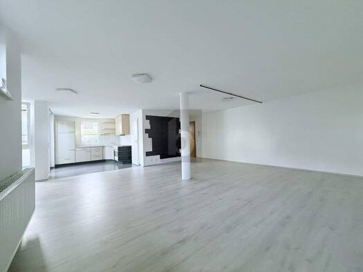 Wohnung zum Kauf 180.000 € 1,5 Zimmer 60 m² Weiher Ubstadt-Weiher 76698