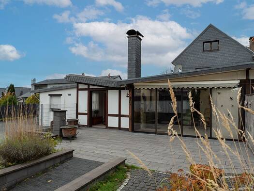 Bungalow zum Kauf 370.000 € 3 Zimmer 155 m² 594 m² Grundstück Höffen Lohmar 53797