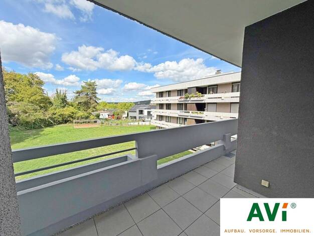 Wohnung zum Kauf 399.000 € 3 Zimmer 113 m² 1. Geschoss Ost Sindelfingen 71065