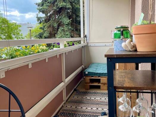 Wohnung zur Miete 850 € 2 Zimmer 48 m² 1. Geschoss frei ab 30.06.2026 Dresden 01069