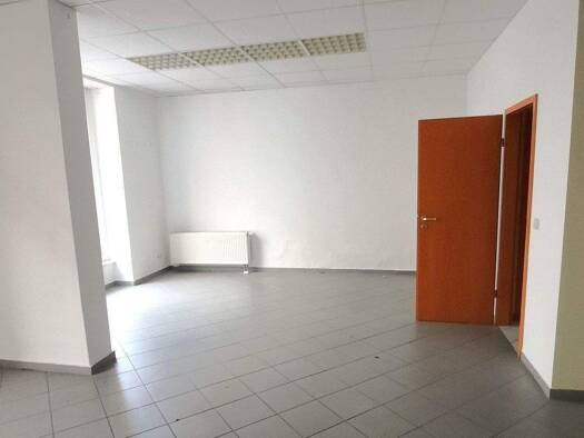 Bürofläche zur Miete 8 € 1 Zimmer 39 m² Bürofläche Wilhelm-Kobelt-Straße  2 Stadtfeld Ost Magdeburg 39108