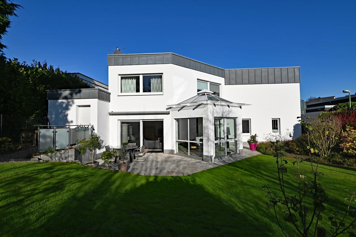 Einfamilienhaus zum Kauf 1.450.000 € 8 Zimmer 309 m²<br/>Wohnfläche 765 m²<br/>Grundstück Fischlaken Essen 45239