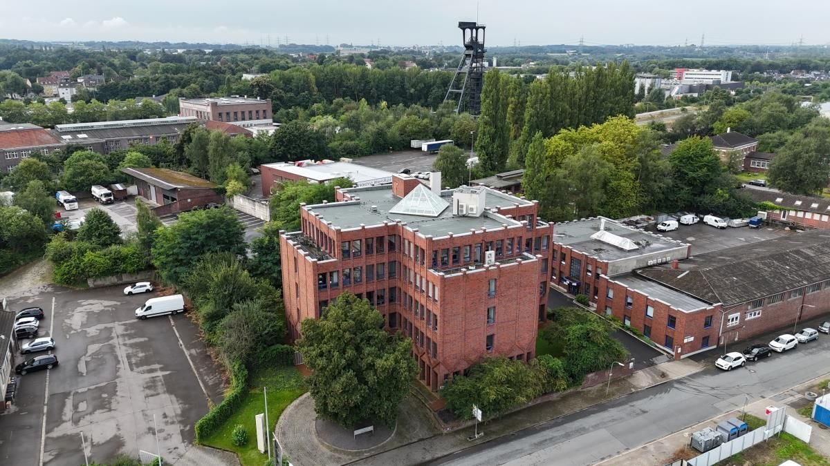 Bürofläche zur Miete provisionsfrei 565 m²<br/>Bürofläche ab 565 m²<br/>Teilbarkeit Leithe Bochum 44866