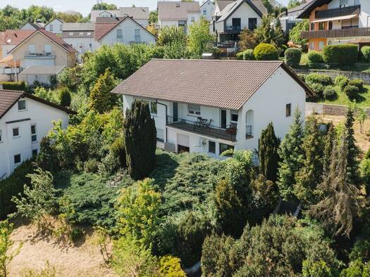 Mehrfamilienhaus zum Kauf 449.999 € 6,5 Zimmer 192 m² 982 m² Grundstück frei ab sofort Kleinsteinbach Pfinztal 76327