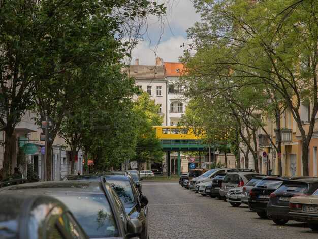 Mehrfamilienhaus zum Kauf 4.190.000 € 52 Zimmer 1.490 m² 460 m² Grundstück Prenzlauer Berg Pankow 10439