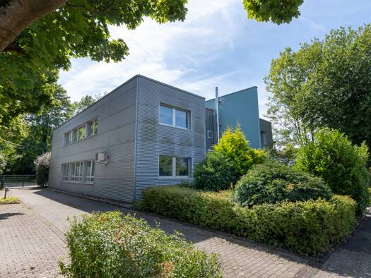 Bürogebäude zum Kauf provisionsfrei 475.000 € 28 Zimmer 378 m² Bürofläche teilbar ab 245 m² Lennetal Hagen 58093