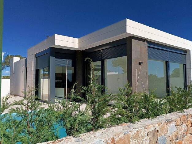 Villa zum Kauf - Erstbezug provisionsfrei 594.000 € 4 Zimmer 131 m² 328 m² Grundstück Pilar de la Horadada 03191