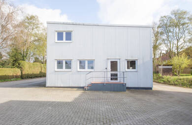 Bürofläche zur Miete 550 € 3 Zimmer 69 m² Bürofläche Süderbrarup 24392