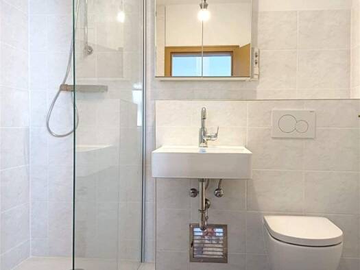 Doppelhaushälfte zur Miete 1.190 € 4 Zimmer 110 m² 176 m² Grundstück frei ab 01.04.2026 Bonlanden Filderstadt 70794