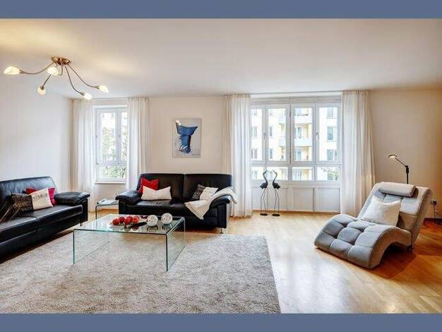 Wohnung zur Miete Wohnen auf Zeit 3.300 € 3 Zimmer 89 m² frei ab 01.04.2026 Maxvorstadt München 80333