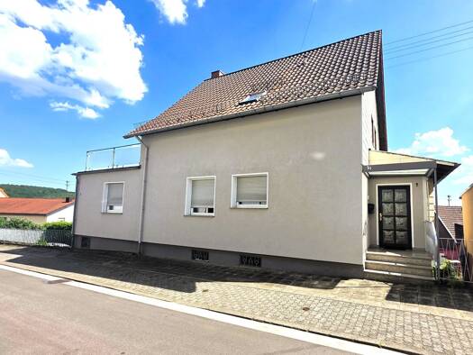 Mehrfamilienhaus zum Kauf 225.000 € 7 Zimmer 170 m² 347 m² Grundstück frei ab sofort Quierschied Quierschied 66287